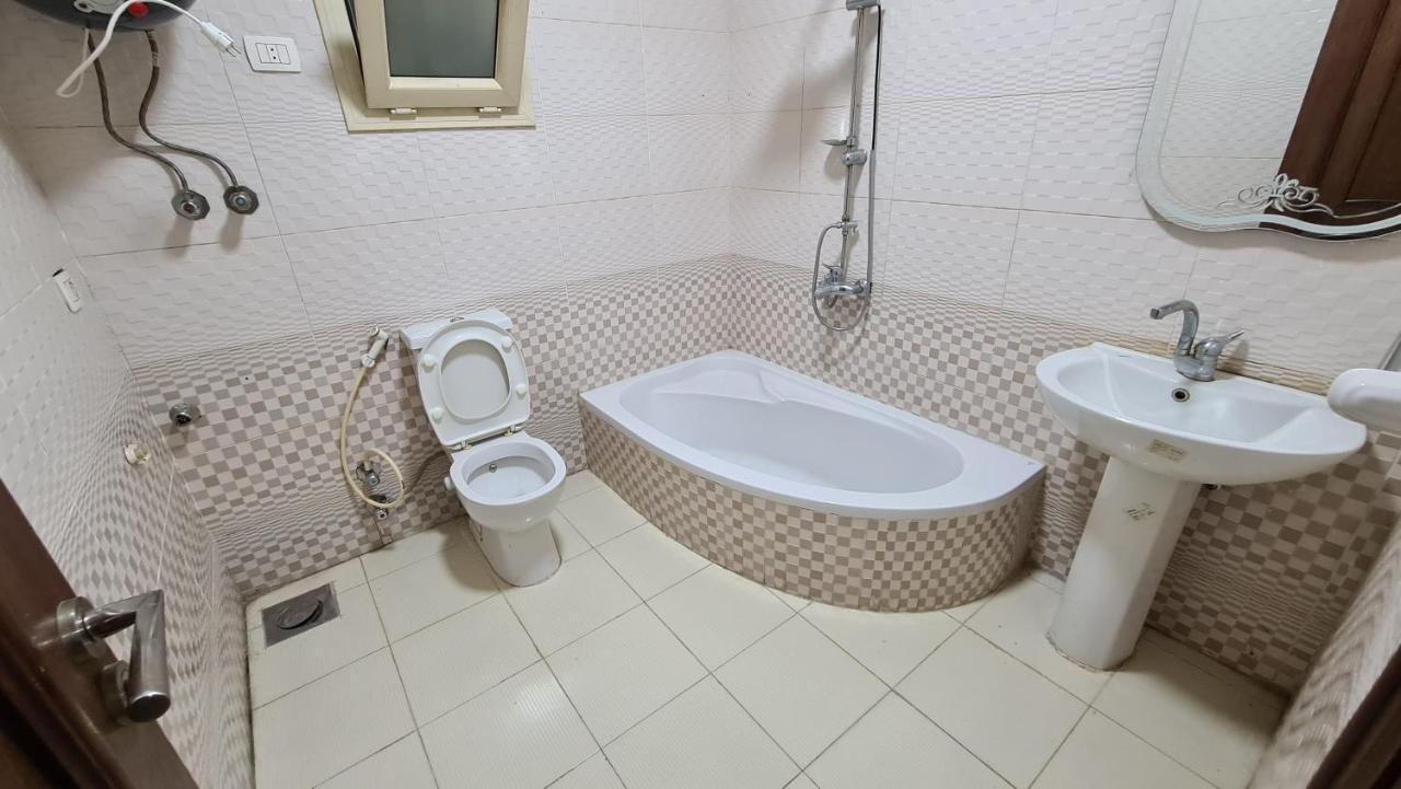 Apartment Midpoint Sea View - Families Only *