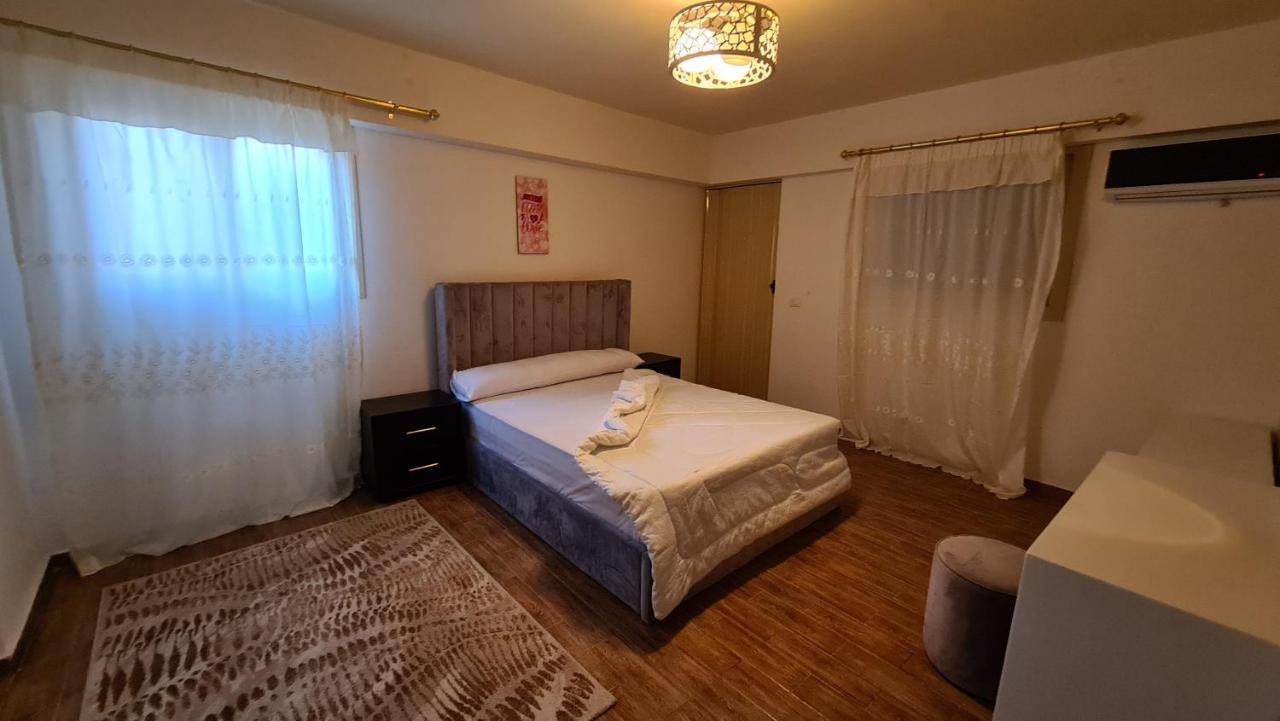 Apartment Midpoint Sea View - Families Only *