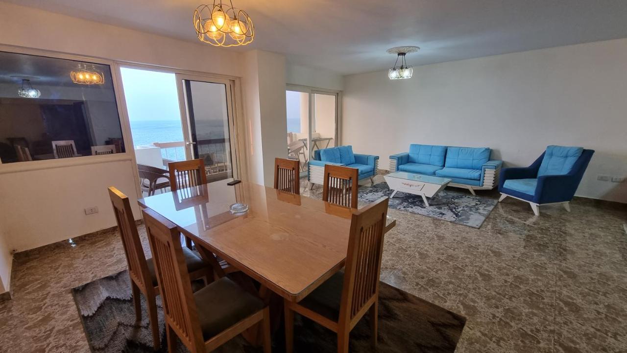 Apartment Midpoint Sea View - Families Only