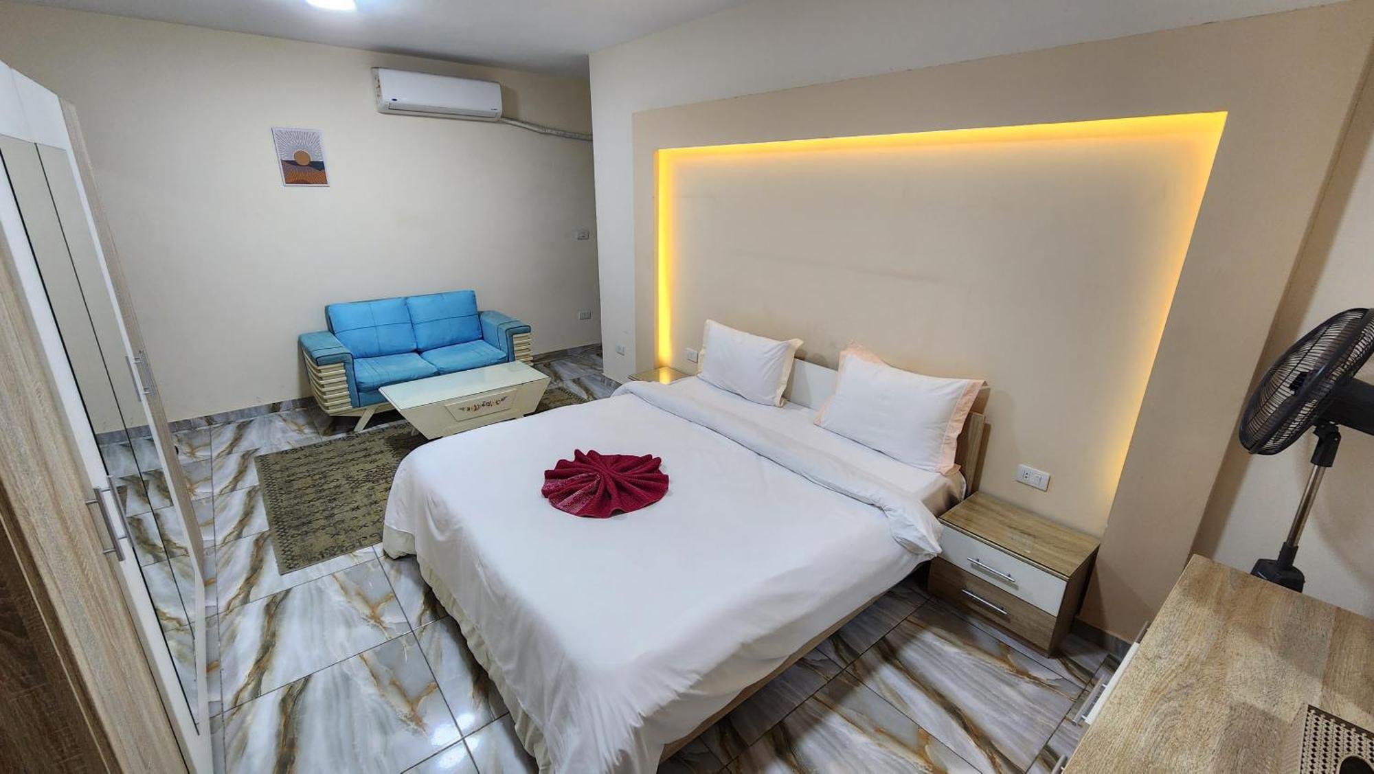 Midpoint Sea View - Families Only * Alexandria