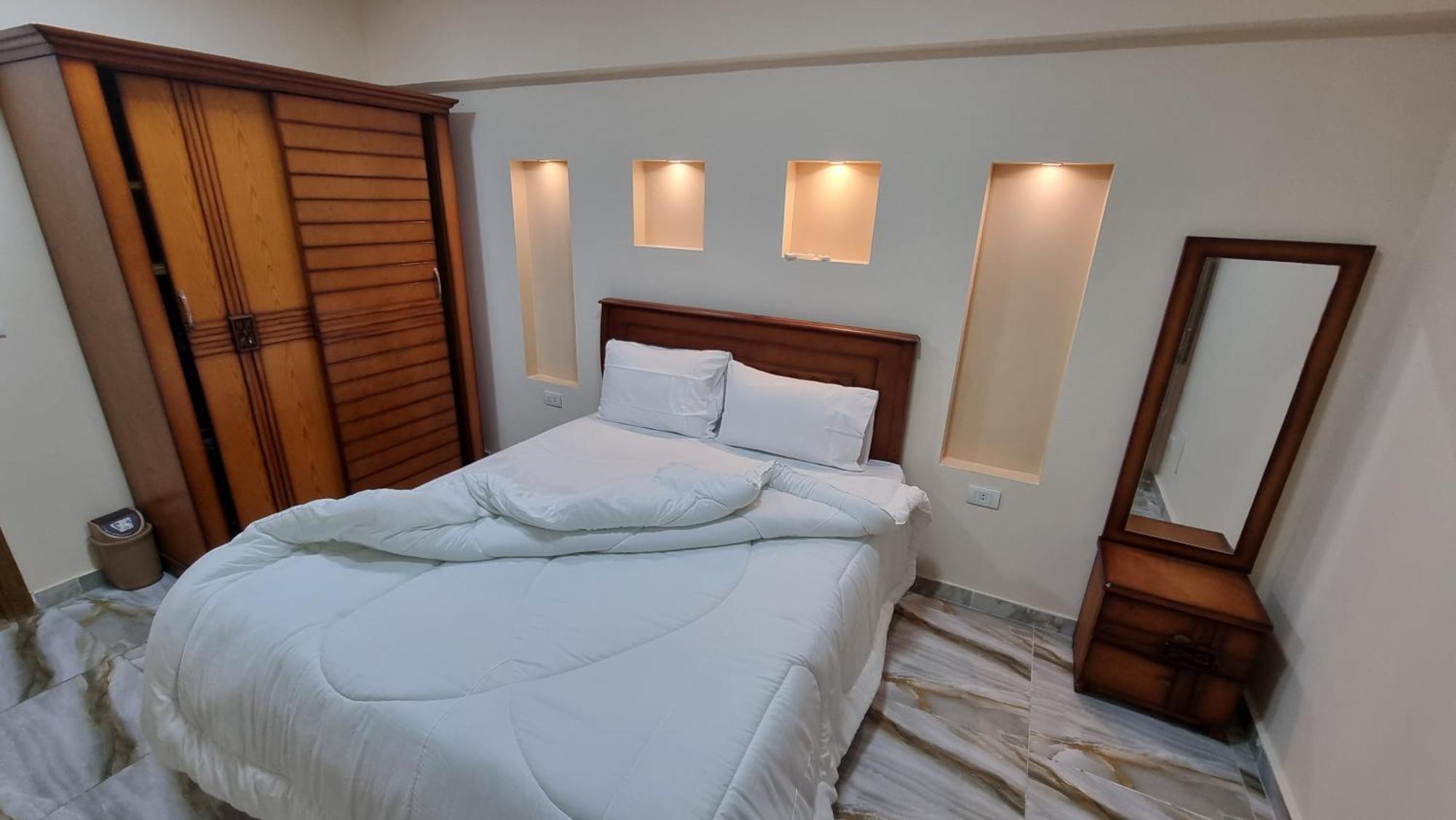 Midpoint Sea View - Families Only * Alexandria