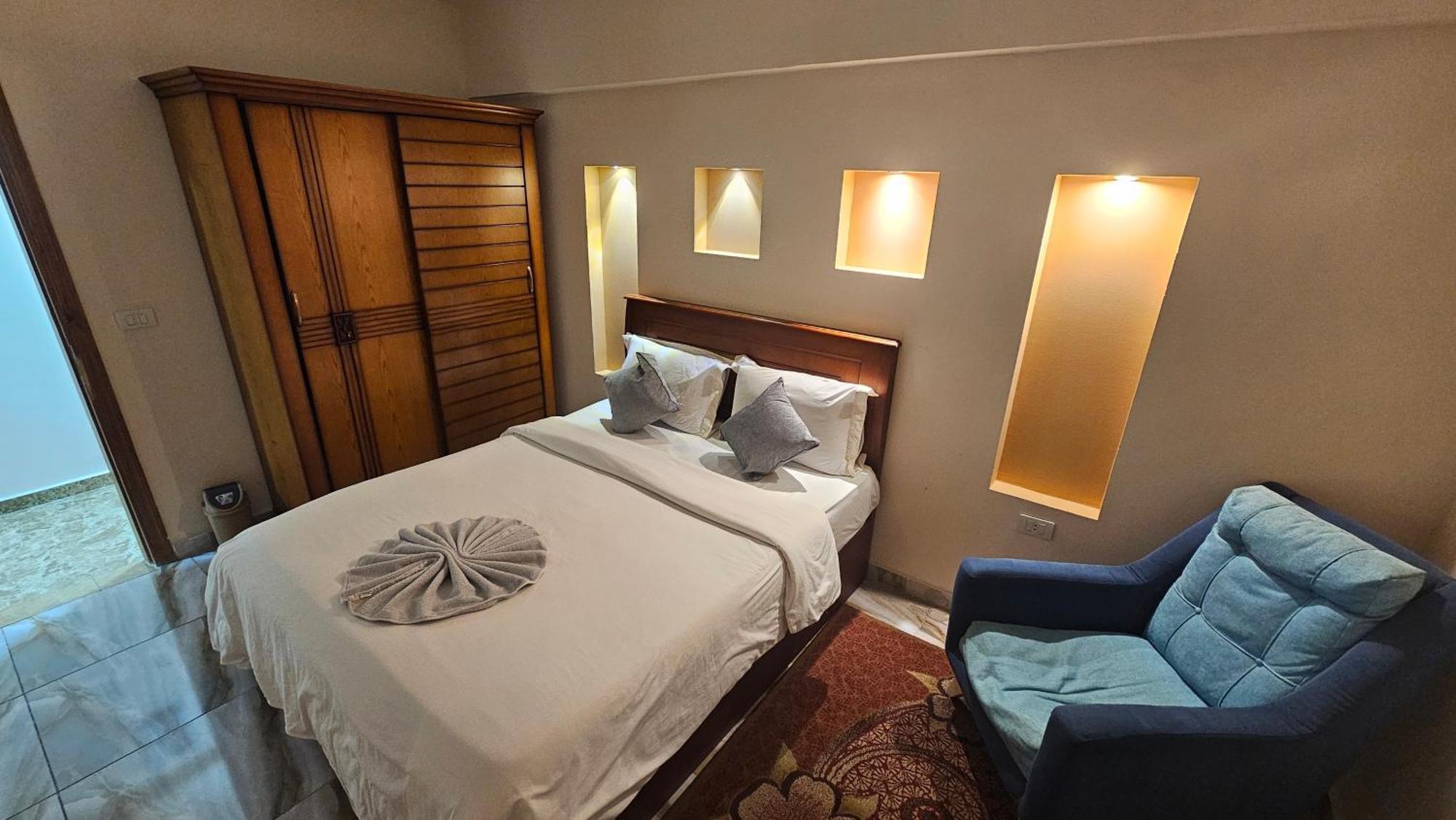 Apartment Midpoint Sea View - Families Only *